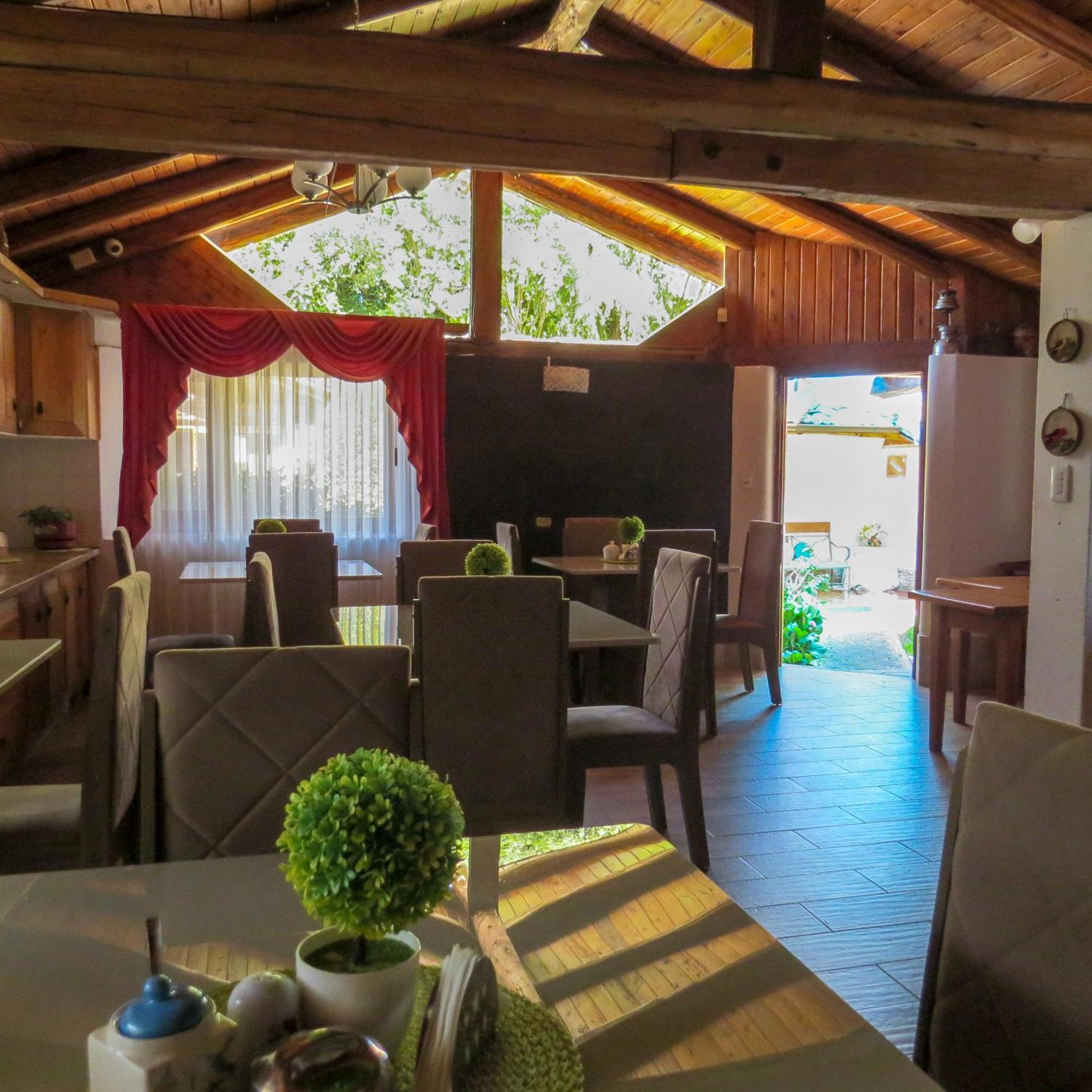 Hosteria Airport Garden Tababela Εξωτερικό φωτογραφία