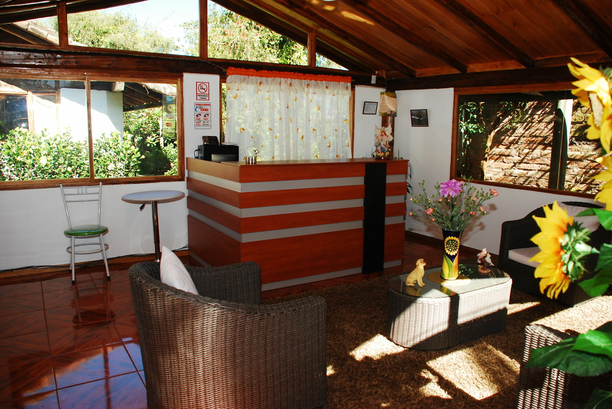 Hosteria Airport Garden Tababela Εξωτερικό φωτογραφία